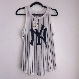 PiNK Exclusive NY YANKEES Rhinestone Tank